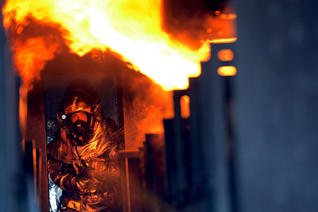 first-responder-safety-house-fire first-responder-safety-house-fire