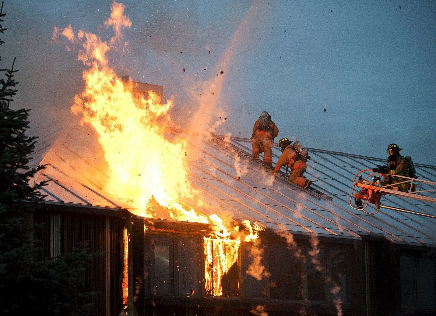 Maydays show about Fire Ground Strategies